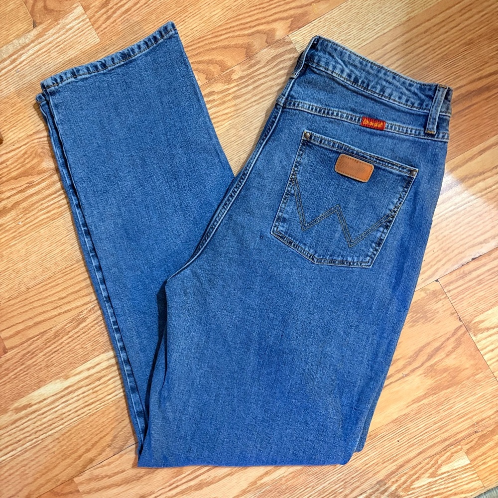 Wrangler Classic Blue Denim Jeans Bootcut Leather Patch Size 15 - Picture 4 of 5